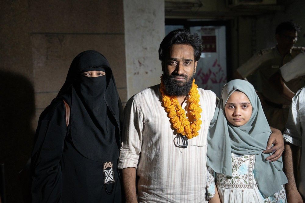 Anti-CAA Activist Tasleem Ahmed Freed After Six Years; Supreme Court Grants Interim Bail in Delhi Riots UAPA Case