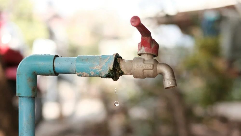 Kolkata Residents Alleges Discriminatory Water Cut Due to Religion