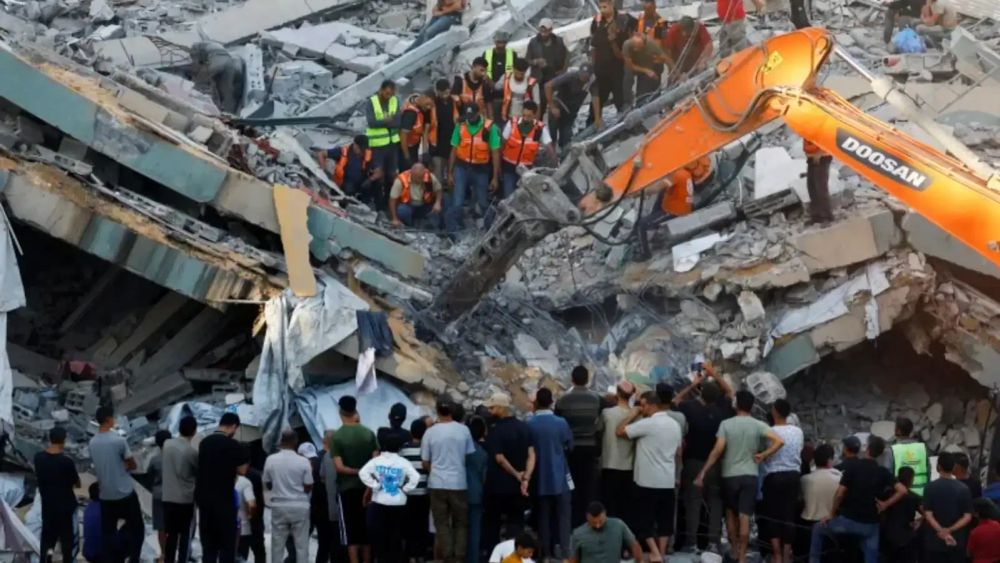 Gaza Building Collapse Kills 21, Includes Children