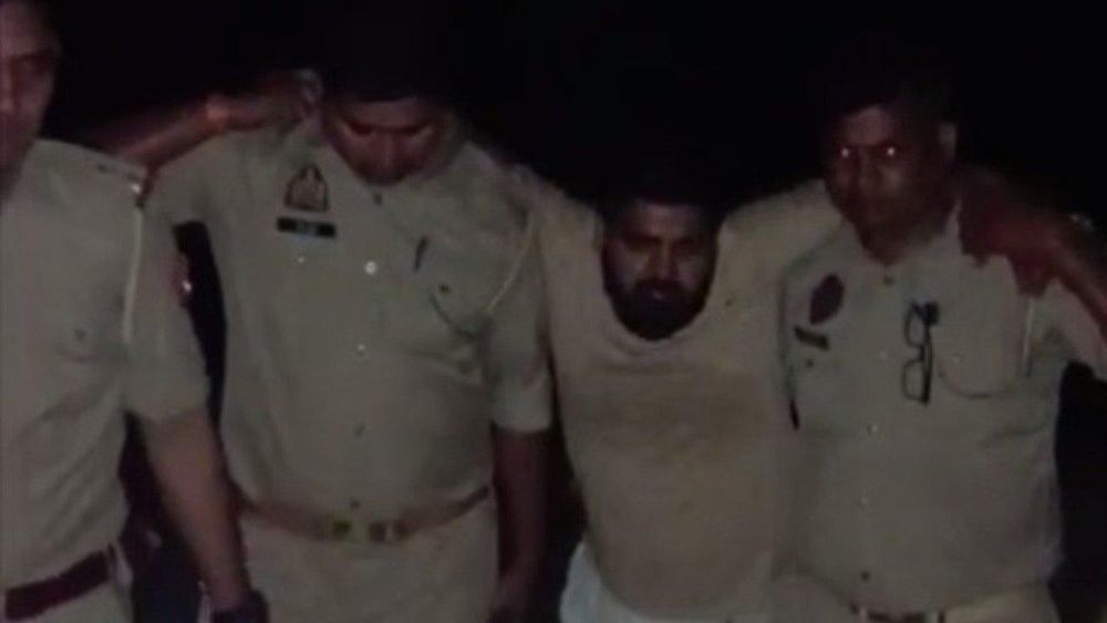 Cattle Smuggler Zahid Injured, Arrested in Bareilly Encounter
