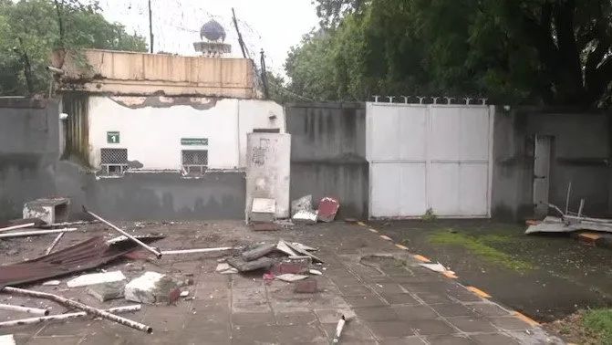 Delhi Clears Structures and Barricades Outside Pakistan High Commission After Boundary Violation
