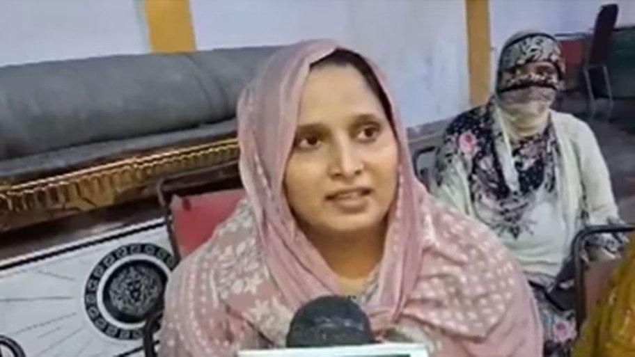 Delhi Banquet Hall Violence: Family Alleges 15 Rounds Fired in Attempt to Seize Property