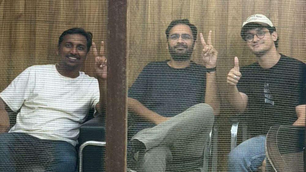 Delhi SEM Court Extends CJP Leaders Ashutosh Ranka Saurav Das Custody by Two Days