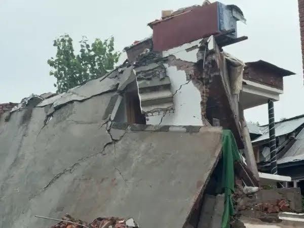 J&K: Authorities Demolish LeT Militants' Homes After Anantnag Cop Killing