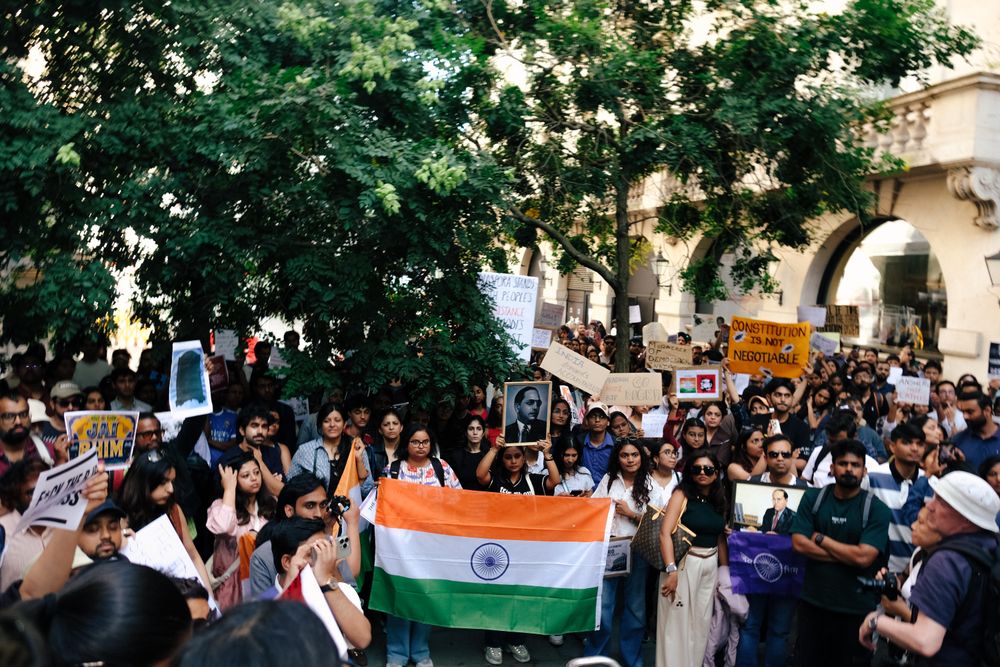 Indian Diaspora in UK Protests Police Crackdown, Demands Pradhan's Resignation Over NEET Controversy
