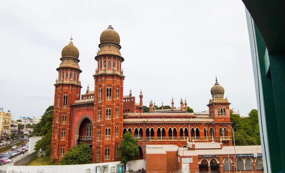Madras High Court Strikes Down Tamil Nadu Order Allowing Caste-Based Muslim Sub-Group Certificates After Religious Conversion