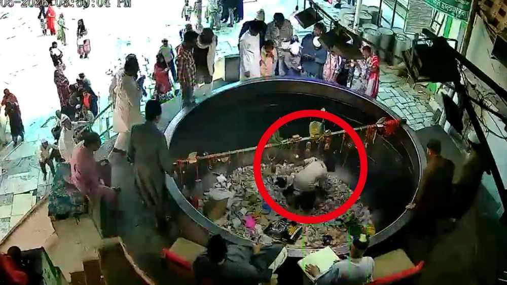 Man Leaps into Cauldron at Ajmer Sharif, Beaten by Crowd