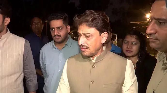 Delhi Police Detain MPs Imran Masood and Mohibbullah Nadvi Over Jamia Student Union Protest