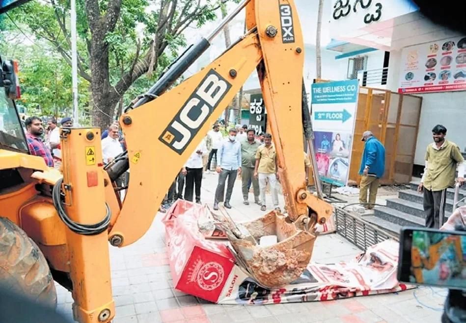 500+ urge Karnataka to halt Bengaluru street vendor evictions, implement vendor rights