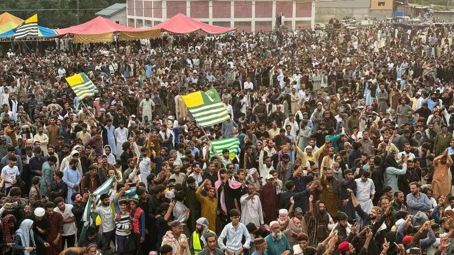 Pakistan-Controlled Kashmir Elections Marred by Violence as Protest Group Claims Dozens Killed