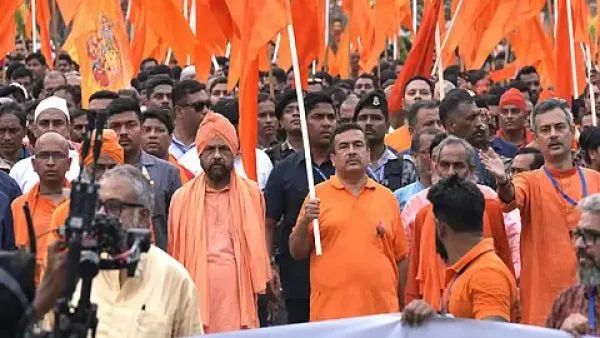 Suvendu Adhikari Vows to Uproot Free Kashmir Slogans at Jadavpur University Saffron Honour March
