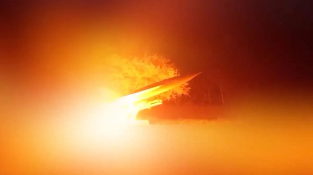 Iran Strikes US Bases in Jordan and UAE Following US Attack on Larak Island