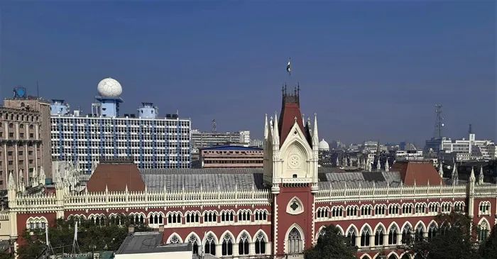 Calcutta High Court: Heavens Won't Fall If Vande Mataram Sung in Madrasas