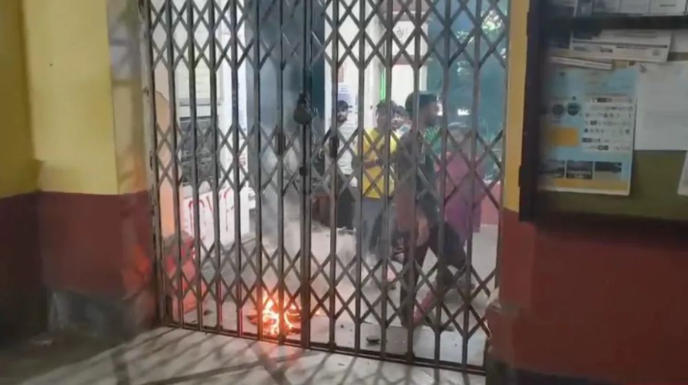 Hindutva Mob Storms Jadavpur University After ABVP-Clashes with Left Groups