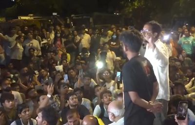 Protesters, Led by Abhijeet Dipke, Reclaim Jantar Mantar After Police Crackdown