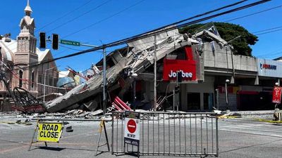 Powerful 7.8-Magnitude Quake in Philippines Kills 15, Triggers Tsunami Warnings