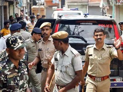 Bengal Police Fatally Shoot Two Detainees in Custody, Opposition Raises Concerns Over Extrajudicial Tactics