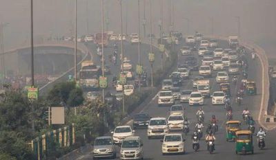 Delhi Faces Severe Air Pollution: AQI 230 Worst Since July