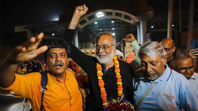 Delhi High Court Quashes FIR and ED Probe Against NewsClick, Prabir Purkayastha