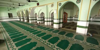 Water Cuts Force Race Course Mosque Vacation Order Amid Waqf Dispute