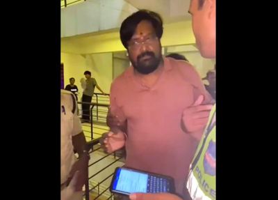 Hyderabad Apartment Dispute Turns Islamophobic: Residents Call Muslim Man 'Pakistani', Apologize After Outrage