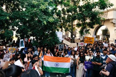 Indian Diaspora in UK Protests Police Crackdown, Demands Pradhan's Resignation Over NEET Controversy