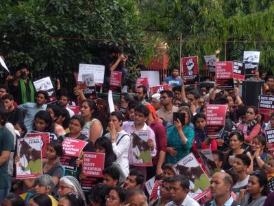 Jharkhand High Court Mandates Zero FIRs, Free Education, and Bans 'Two-Finger Test' for Rape Survivors