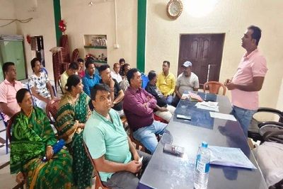 Congress Holds Crucial Meeting in Pakur, Jharkhand; Focuses on Ward-Level Issues and Organizational Strength