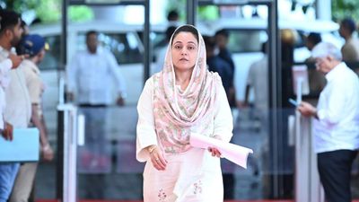 Maharashtra Assembly in Uproar: Sana Malik Defends Islamic Law, Sparks UCC Debate
