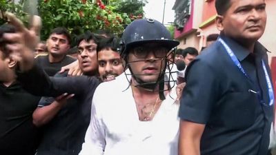 Mamata Banerjee Claims BJP Influenced Hospitals to Deny Treatment to Abhishek Banerjee After Sonarpur Attack