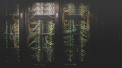 Anthropic CEO Calls for AI Industry Slowdown Amid Whistleblower Alarms
