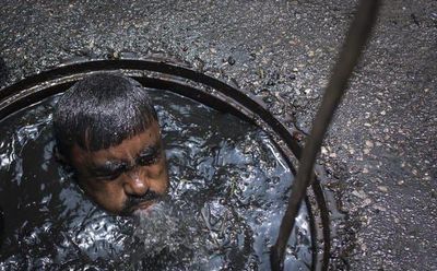 Maharashtra Directed to Pay ₹30 Lakh Each to Manual Scavenging Victims' Families