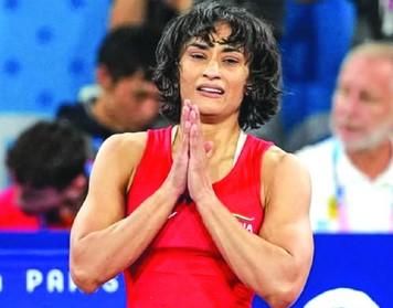 SC Clears Vinesh Phogat for Asian Games Trials, Questions HC's Focus on Motherhood