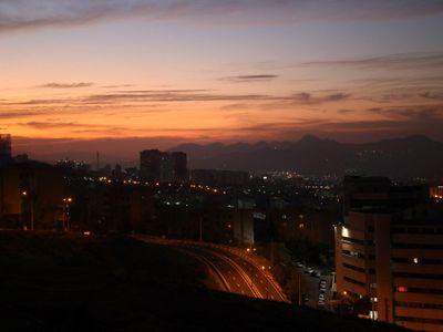 Tremors near Tehran Renew Fears of Major Quake