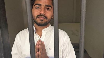 UP: Food Vlogger Anas Ahmed Detained Over Non-Veg Video Featuring Shiv Idol