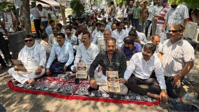 UP Jewellers Defy Modi's Gold Purchase Appeal