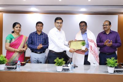 ChaiBasa: Five Schools from West Singhbhum Excel in Chief Minister's Clean School Award